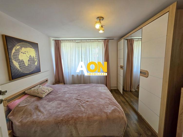 1/2 Duplex mobilat, utilat, 3 camere, 323 mp teren, Cetate, zona Schit