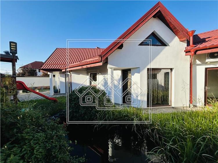Casa individuala, 106 mp utili + teren de 400 mp, Cisnadie