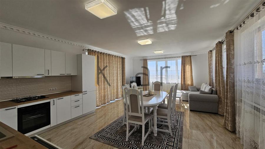 Casa 6 camere 190mp,terasa 44mp, curte cu gazon, Voronet priveliste deosebita