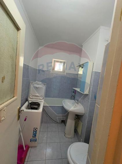 Apartament 2 camere de închiriat –etaj 1 renovat, ideal pentru familie