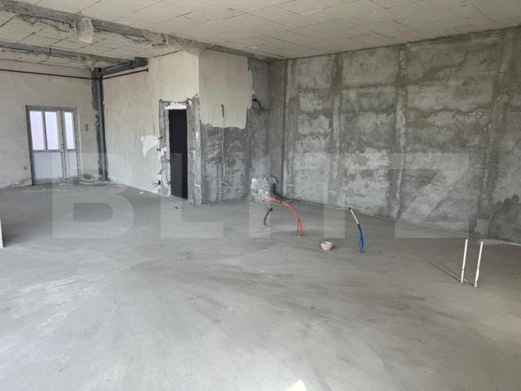 Spatiu comercial, 200 mp, open space