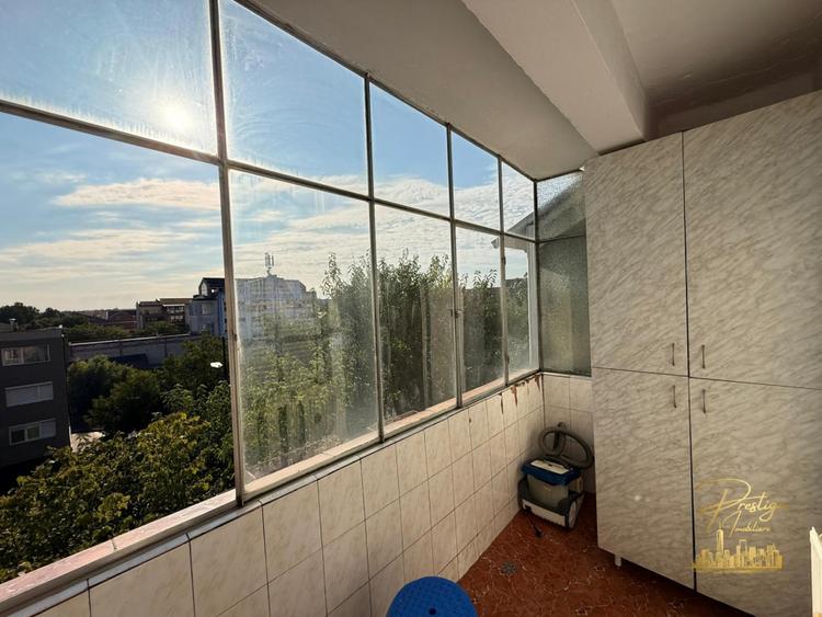 Apartament cu 3 camere de inchiriat in zona Cantemir - Oradea
