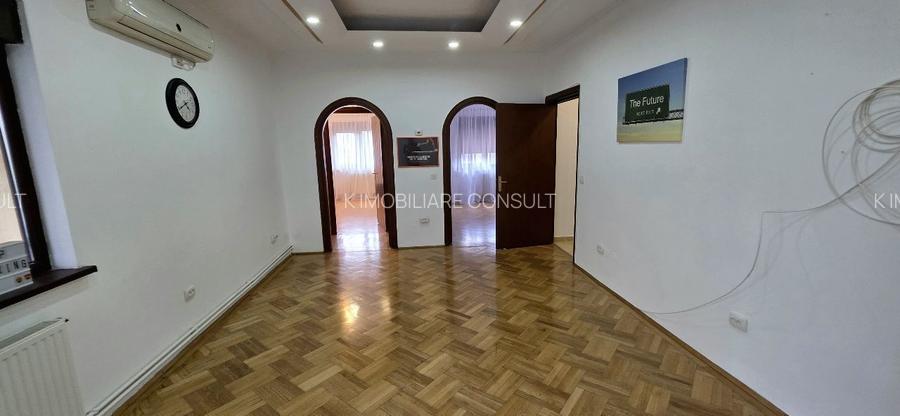 Dacia apartament 4 camere nemobilate de inchiriat - 9