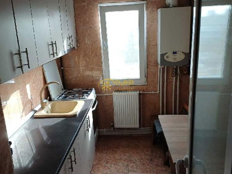 Apartament 2 camere, Cantemir.
