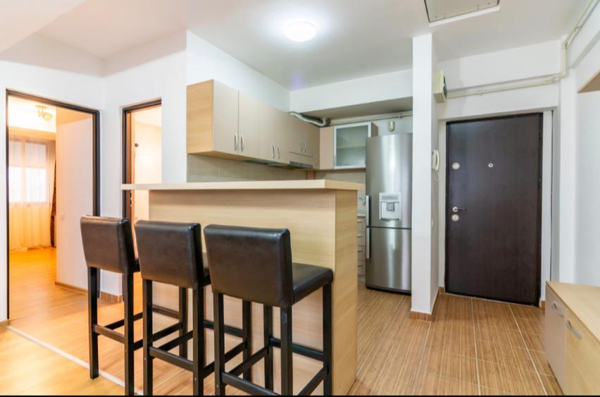 Apartament 3 camere de inchiriat Berceni loc de parcare
