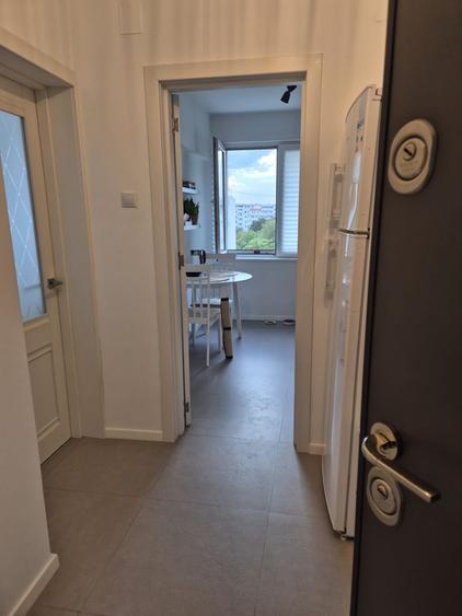 Apartament cu 2 camere de închiriat 1 Mai-Bld Ion Mihalache