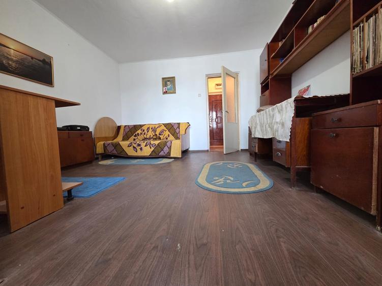 Garsonieră 30 mp, Zona Piața Sf. Gheorghe (Str. Păcii) – Etaj 7/9, Lift Nou – Op