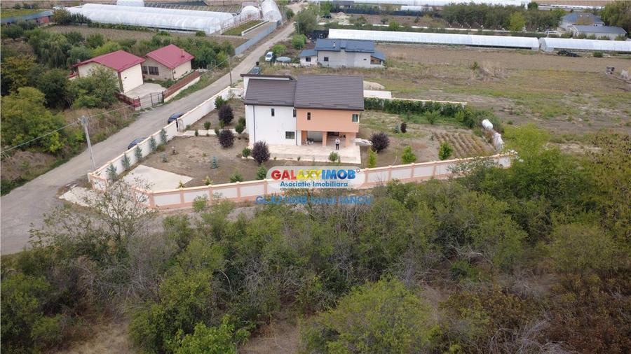 Casa Lux Mihailesti 6 Camere 300 m.p.