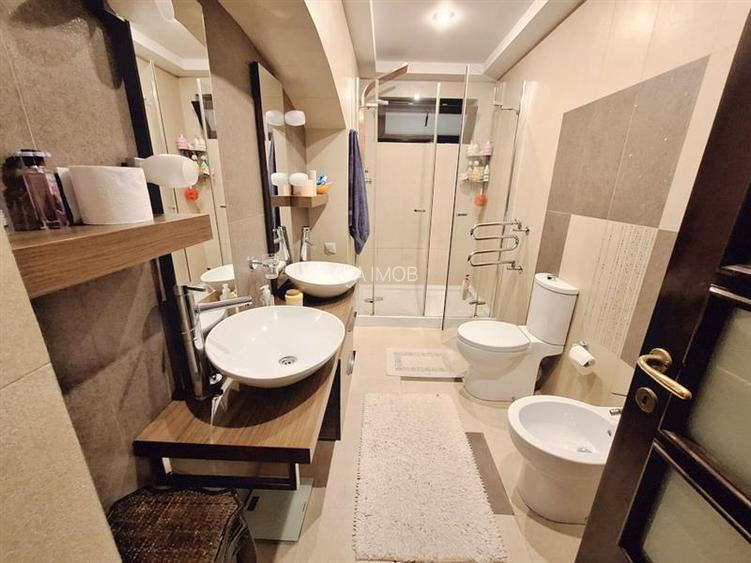 Vila eleganta ultracentrala – str. George Bacovia, Bacau - 22
