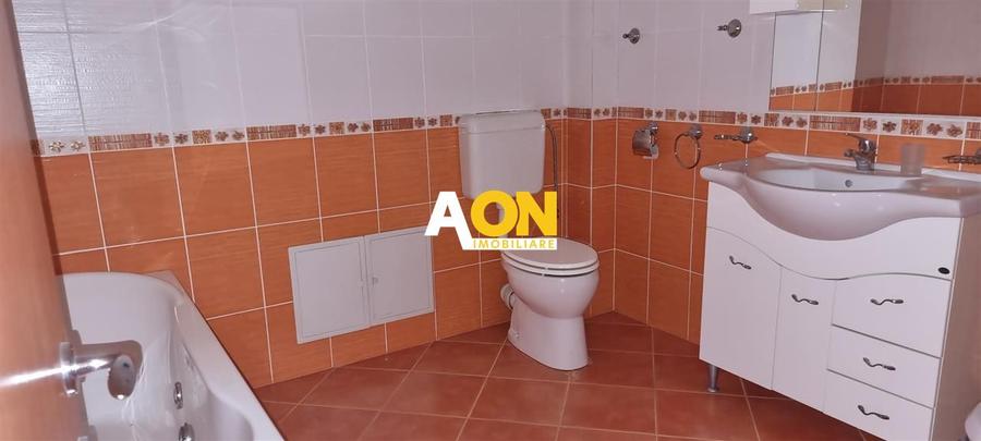 Apartament Zona Centru, Bloc nou, 6 Camere, Garaj