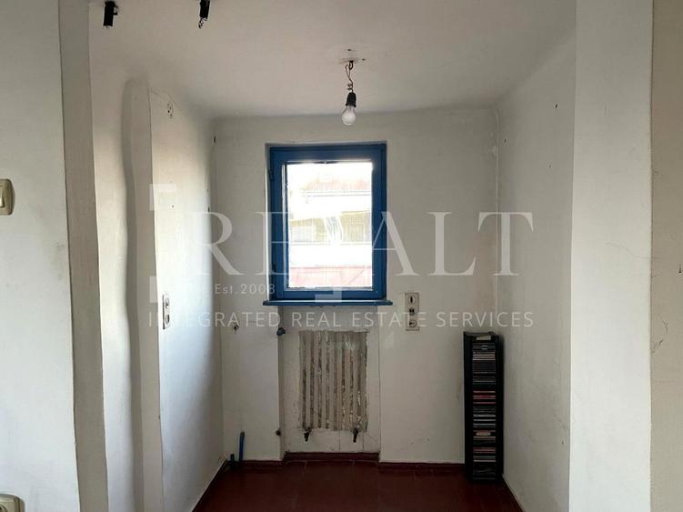 Vanzare apartament 2 camere | Necesita renovare | Popa Petre, Armeneasca
