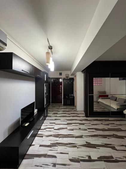 Studio modern, mobilat si utilat , centrala gaz, bloc 2010, etaj10, lift