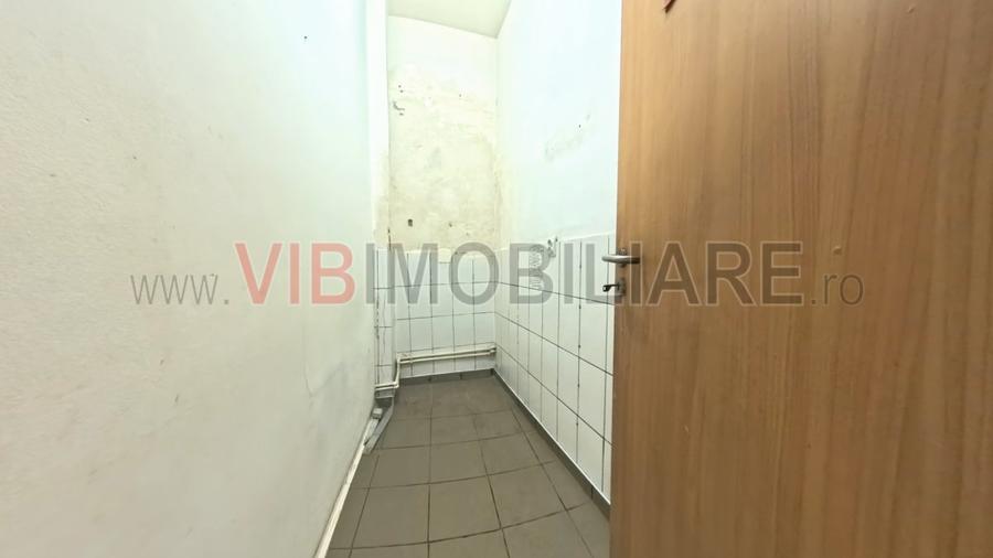 Spatiu comercia 60mp de inchiriat, stradal, Bucuresti, Calea Calarasi - Hala Tra