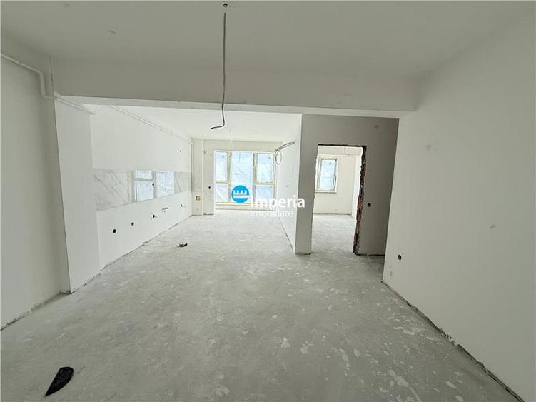 Apartament 3 camere de vanzare Popas Pacurari