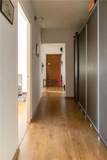 Apartament 3 camere Titan Dante Aligherii
