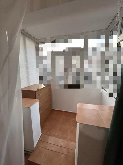 Apartament cu 2 camere, etaj 2/4, zona Zimbru