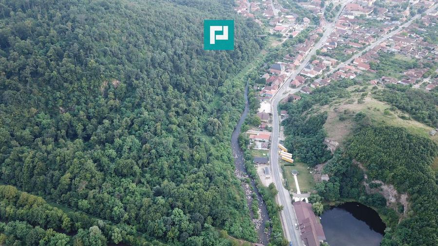 Teren Intravilan, în orașul Sebiș, Arad