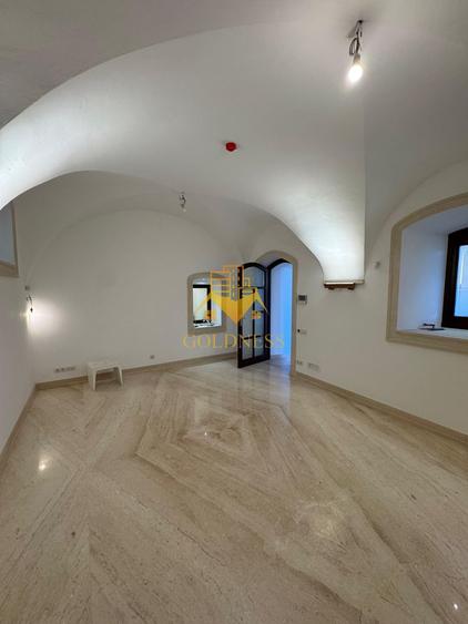 Casă individuală, finisaje Premium, curte 500mp, Gruia, Zona Belvedere