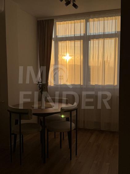 Garsonieră renovată, mobilată nou, etaj 7/10 – Gheorgheni, str. Detunata