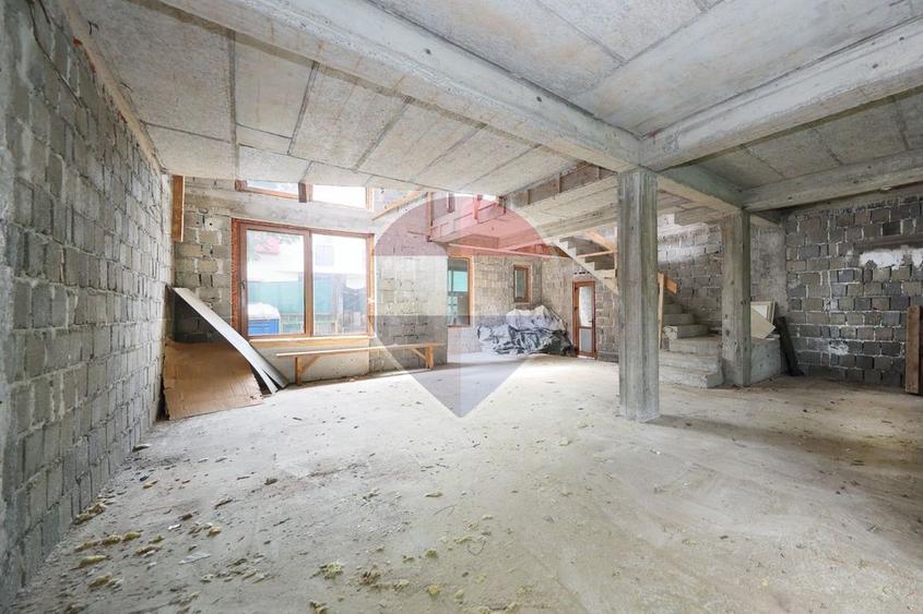CASA LA ROSU | TOMIS 21 | 325MP | 346MP CURTE | 470 TEREN |ACCES AUTO
