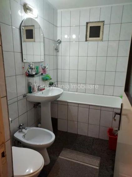 Apartament 2 camere decomandat in curs de renovare | 53mp | Zorilor | UMF