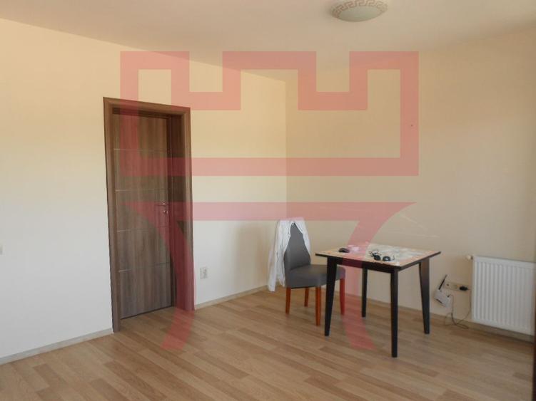 Cazare muncitori/ birouri 9 camere 4 bai gradina pana la 3.500mp Gilau