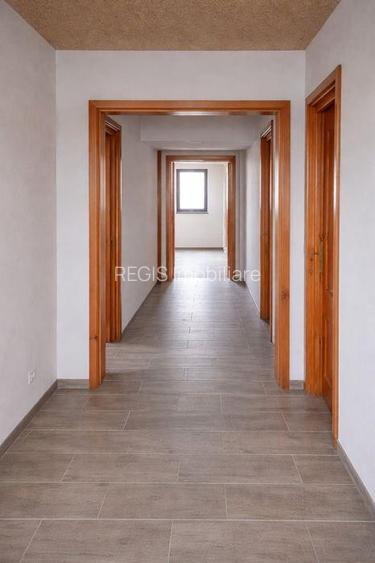 CASA LA CHEIE langa statie de autobuz, Stupini Brasov - 20