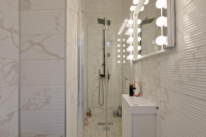 PENTHOUSE DE VÂNZARE – COMPLET MOBILAT SI UTILAT PREMIUM