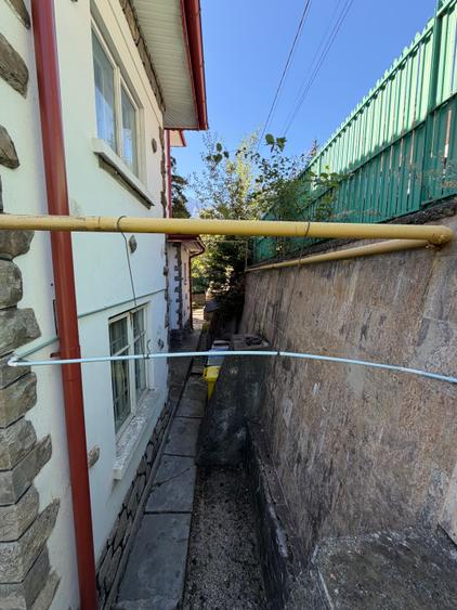 Vilă istorică de vânzare Castel Aura Buzescu Bușteni str. Victoriei nr. 11