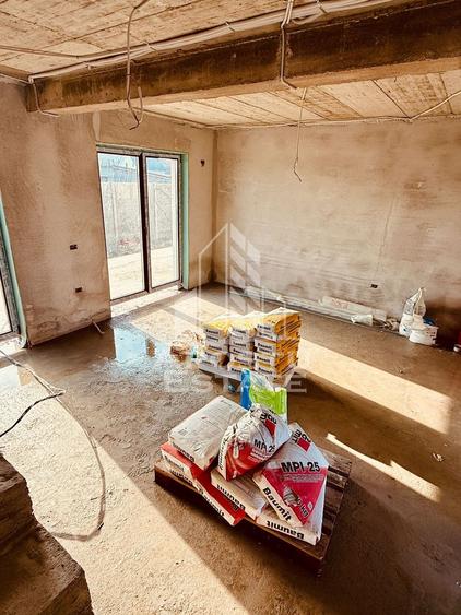 Casa insiruita cu 3 camere,2 bai,constructie noua,Giroc
