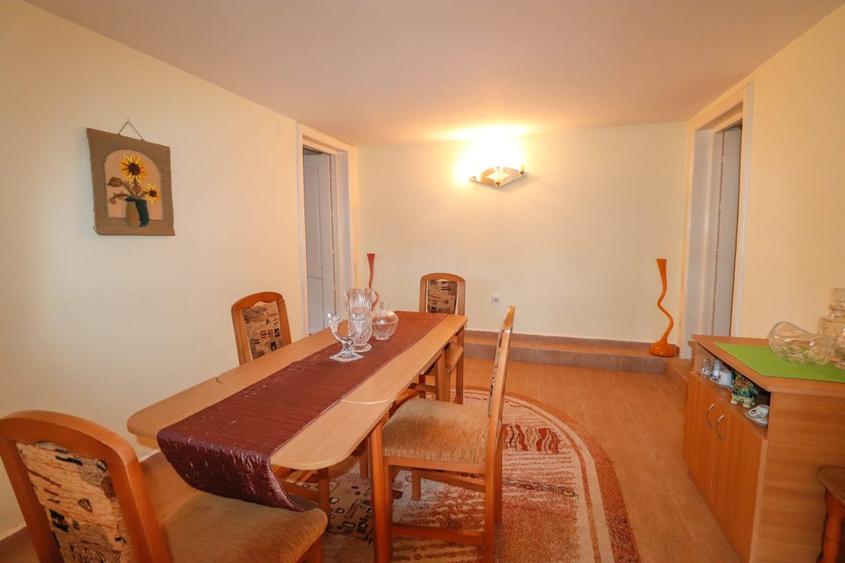 Apartament de vanzare in Sinaia, cu priveliste deosebita !!!