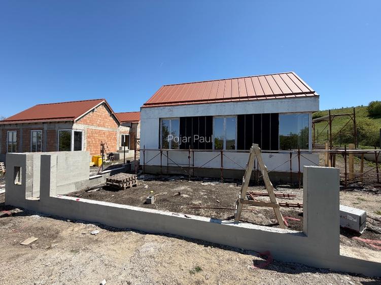 Casă individuală ultra finisată, piscină proprie, Jucu De Sus, predare 2026 - 2