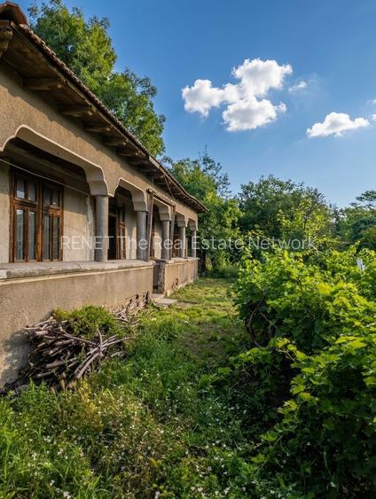 DE VANZARE CASA DEMOLABILA/RENOVABILA + TEREN 1900m SAT BUDENI - 4