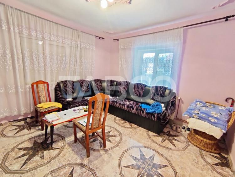 Comision 0% Casa de vanzare 4 camere 2 bai teren 266 mp Saliste Sibiu
