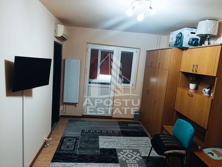 Garsoniera, zona Buziasului- AEM, Centrala Proprie, Aer Conditionat