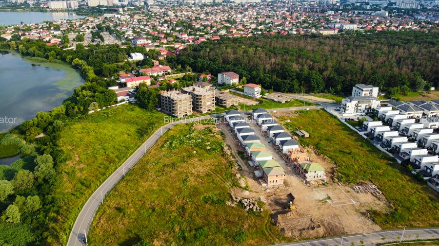 Vila individuala padurea Rosu/complex Ayan/comision 0 - 3