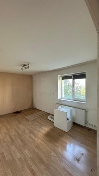 Pta Delfinului, Apartament cu 2 camere decomandat - etaj 6/10