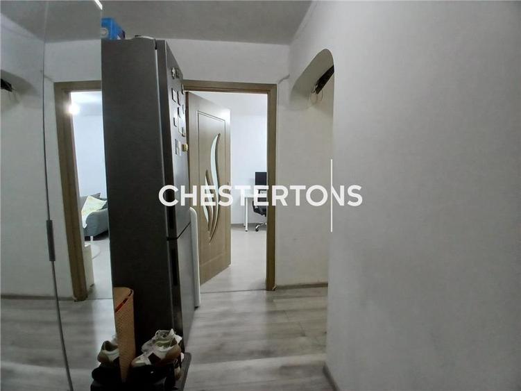 Garsoniera renovata cu centrala termica proprie, zona verde Berceni