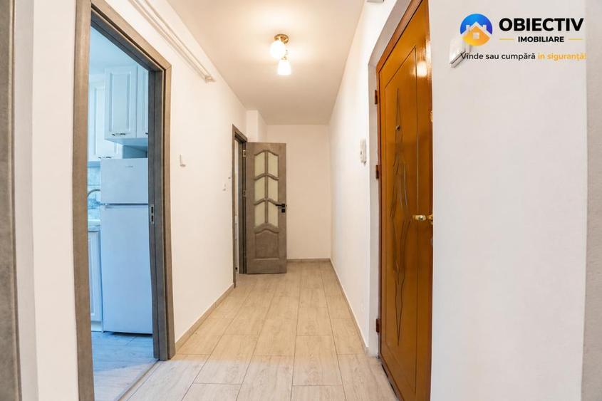 GARSONIERA la parter in centrul orasului