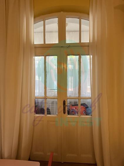 Apartament in vila interbelica, situat intre Pache si Calea Calarasilor
