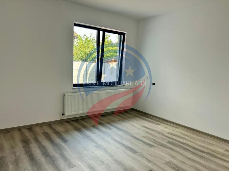 Casă de vânzare în Damila | 498 mp teren | 143 mp construcție | 12 ml deschidere - 4