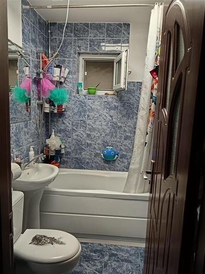 Apartament 2 camere zona Baza 3