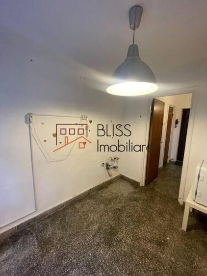 Apartament cu 2 camere și balcon cu vedere la parc