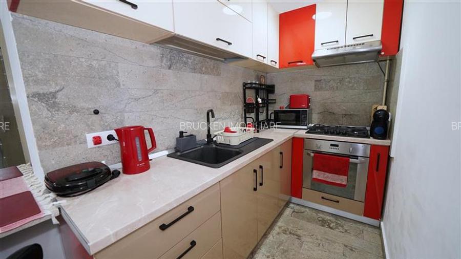 Casa curte comuna | Constructie 2015 | Regim S+P+M | Zona centrala - 3