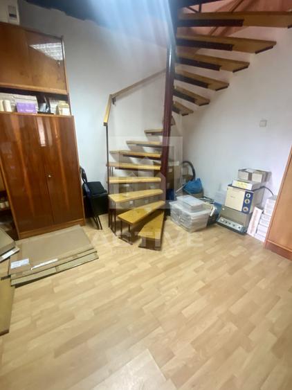 Birouri la Casa cu curte proprie-langa autogara
