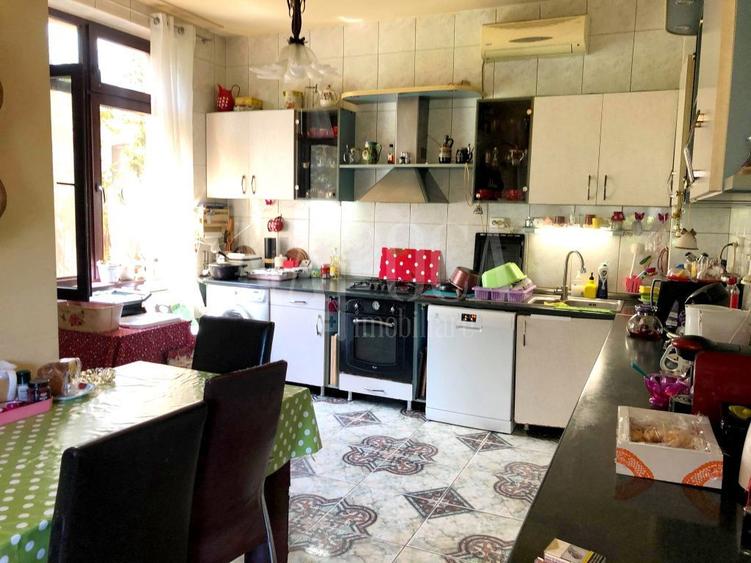 Casa 5 camere de vanzare in Andrei Muresanu, Cluj Napoca