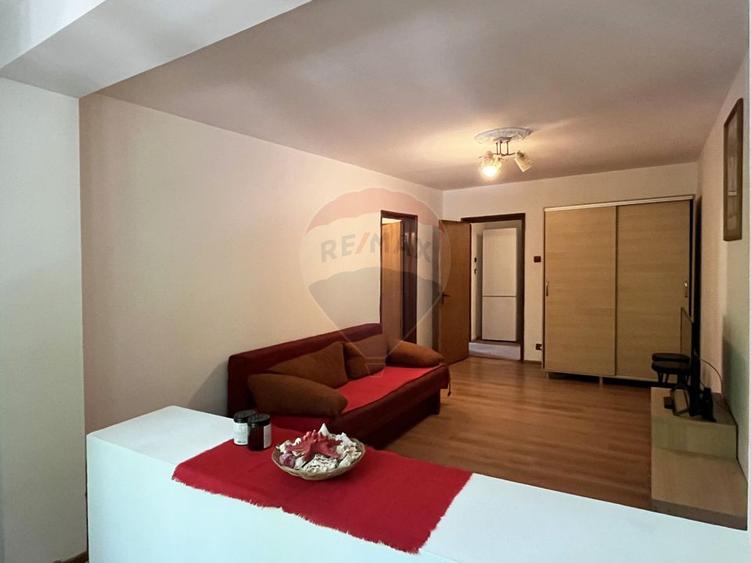 Apartament cu 2 camere de vânzare în zona Alexandru Obregia