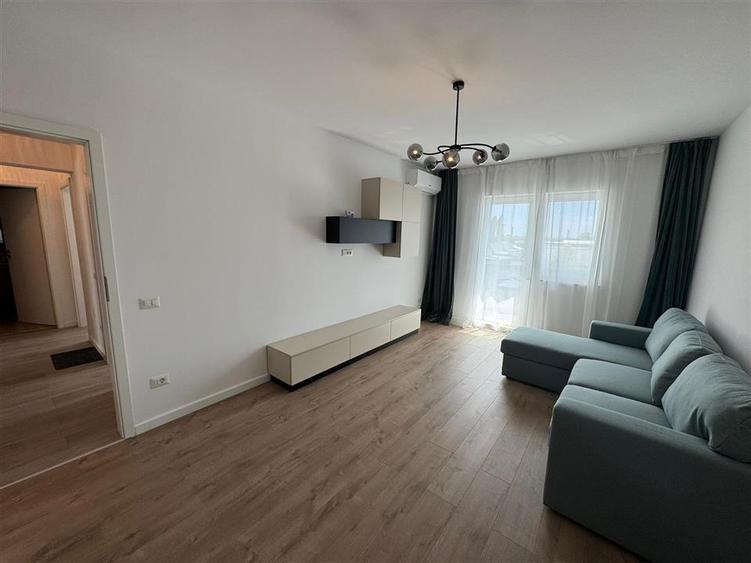 Ap 2 cam bloc nou, etaj 2, prima inchiriere, parcare