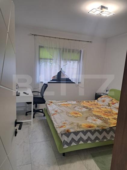 Casa parter cu priveliste spre munte,singur in curte