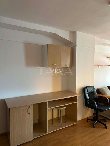 Apartament 2 camere,  bloc cu lift, ideal locuit sau investiție. - 3